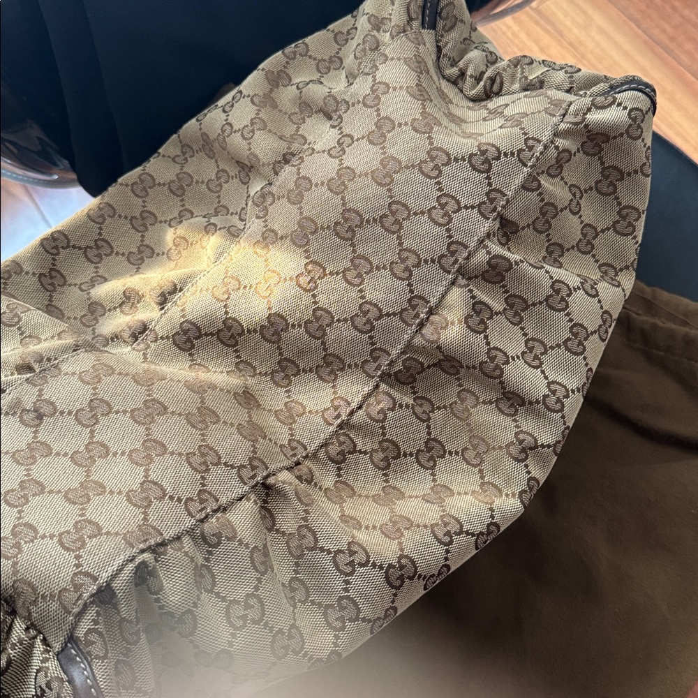 Gucci bag - Picture 6 of 9
